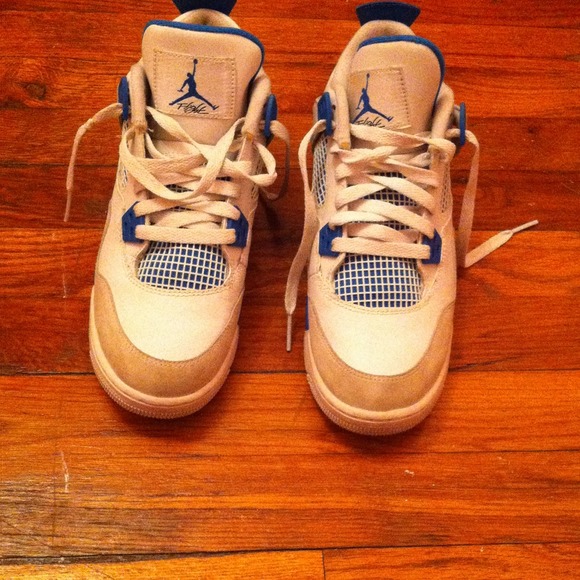 Jordan Military 4's.