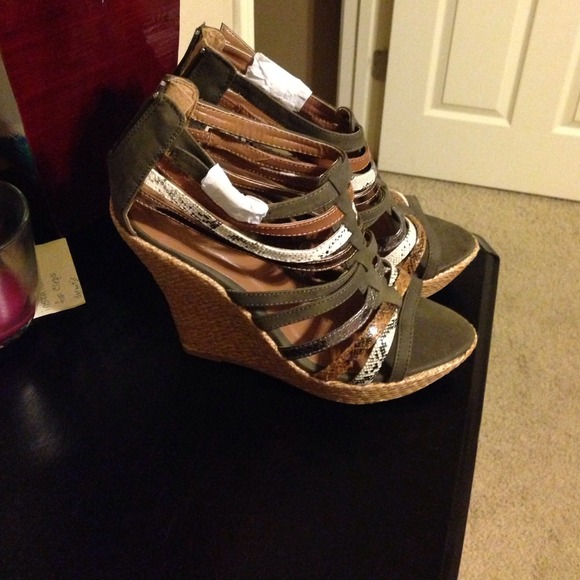 Snake print wedge sandals