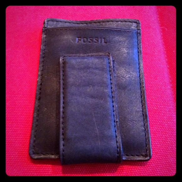 Fossil Clutches & Wallets - Black leather wallet