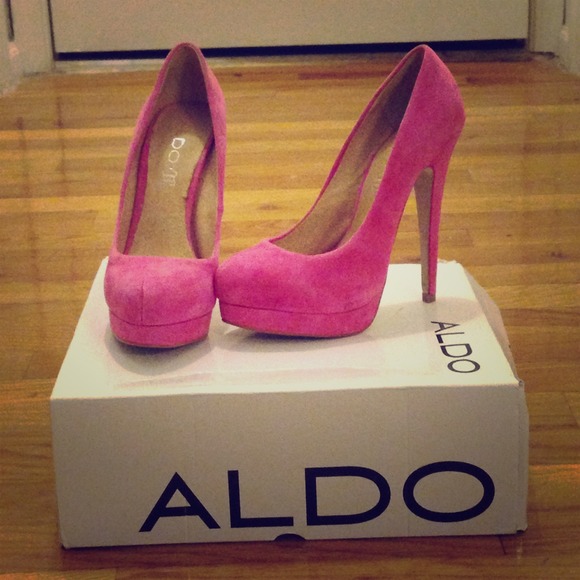 Brand new gorgeous aldo heels 💕