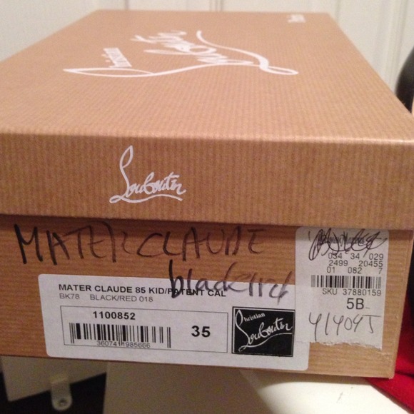 ❌❌SOLD❌❌Auth Christian Louboutin Black Kid Heels - Picture 3 of 4