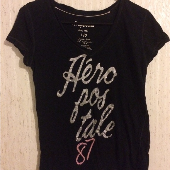 🚫SOLD IN BUNDLE🚫Aeropostale t shirt