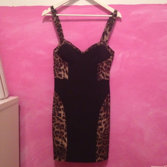 Leopard body con dress