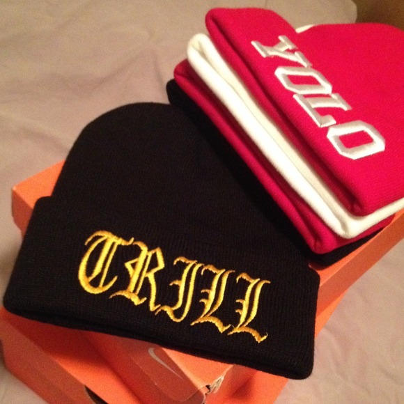 Trill an Yolo beanie hat SALE