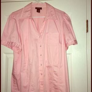 resv for @auntie 3 shirt bundle.