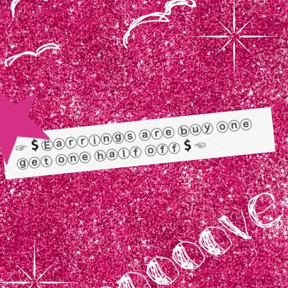 Buy one get one half off on earrings!💕