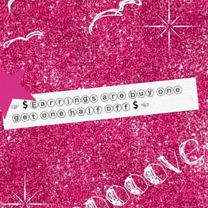 Buy one get one half off on earrings!💕