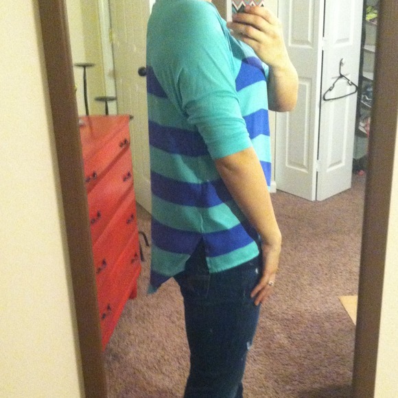 F21 top - Picture 2 of 2