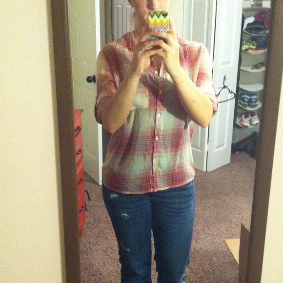 Sheer plaid top - Picture 4 of 4