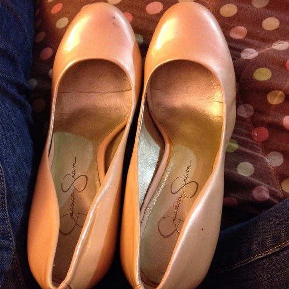 Round toe Jessica Simpson's pumps - Picture 1 of 3