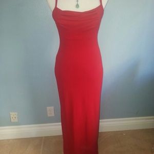 Red Beautiful flowing dress small size