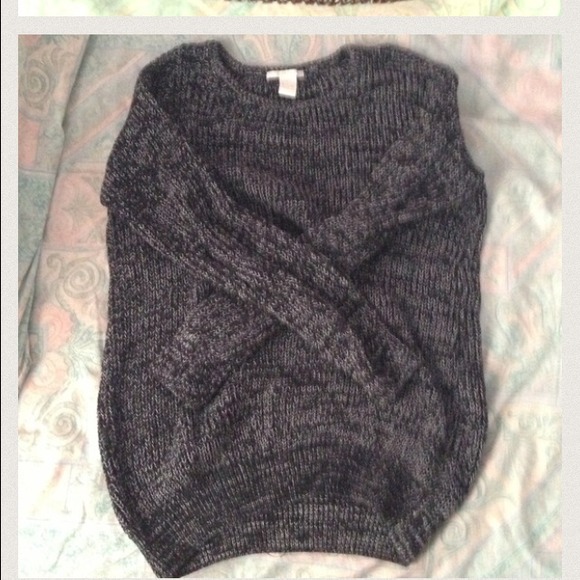 TRADED💕Knit sweater 22 PP - Picture 2 of 2