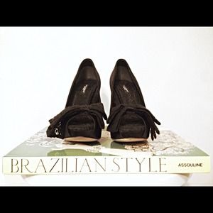 Dolce&Gabbana Lace Bow Satin Pump Black 36 EU