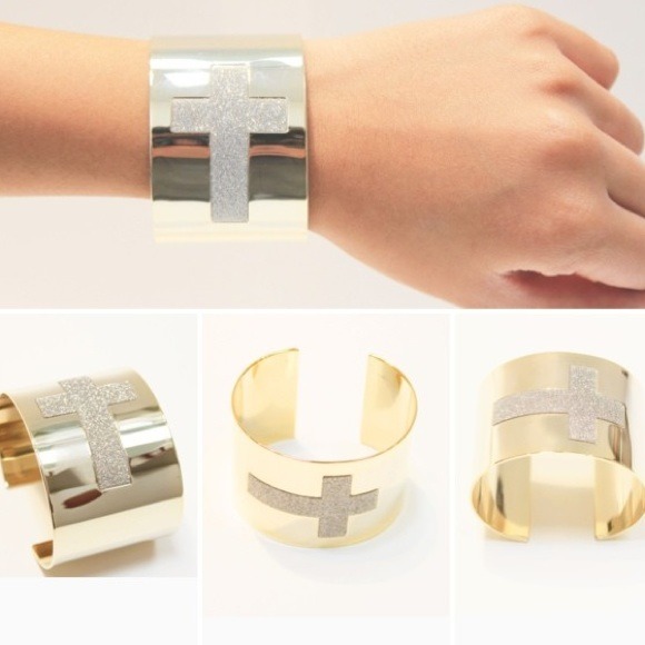Wide Cross Cuff