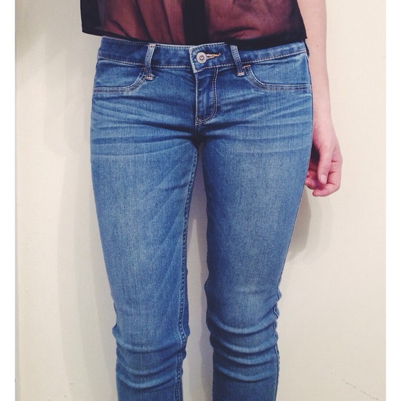 ❌SOLD❌⚓️BUNDLED⚓️Hollister Jeggings
