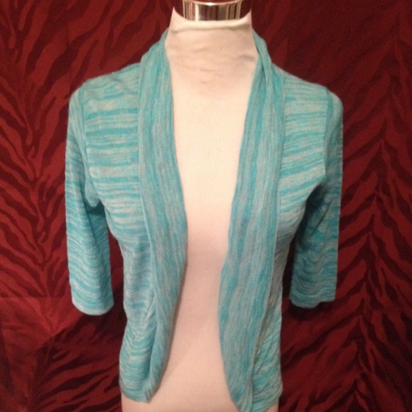 Quarter Length Knit Cardigan - Picture 4 of 4