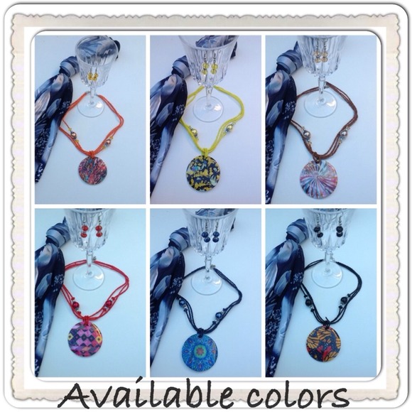 🌹SALE🌹Jewelry Set - Picture 3 of 3