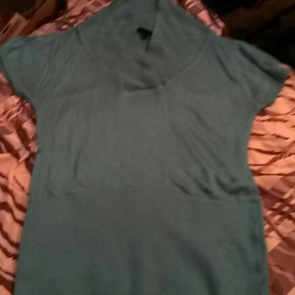 Teal short sleeve sweater - Picture 2 of 4
