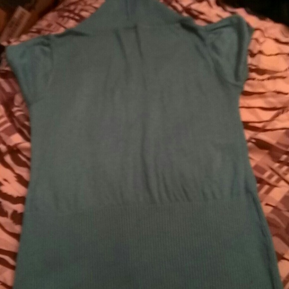 Teal short sleeve sweater - Picture 3 of 4