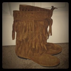 ⛔️SOLD⛔️ Steve Madden moccasin Suede Boots