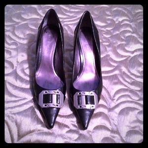 Beautiful dress or business shoe.....REDUCED