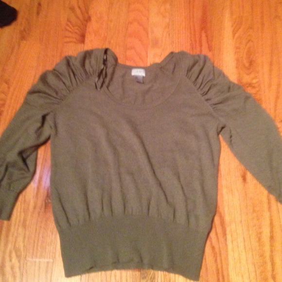 🚨SOLD🚨sweater