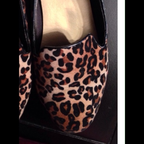 Leather loafer
