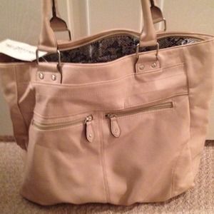 🚫SOLD🚫 THREADFLIP NWT large khaki color purse