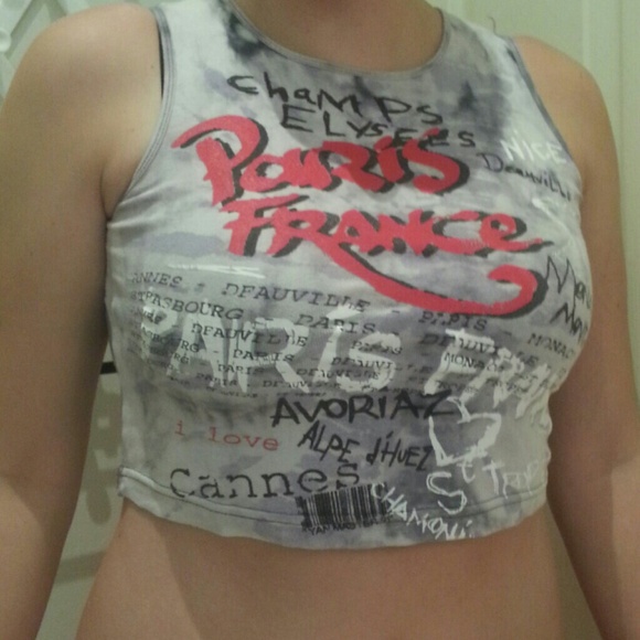 Hot Paris Crop Top - Picture 3 of 3