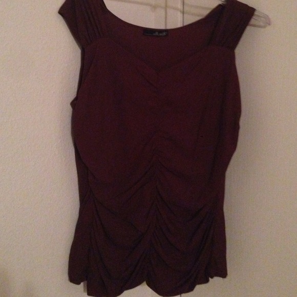 Brown stretchy top SOLD!!!!!!