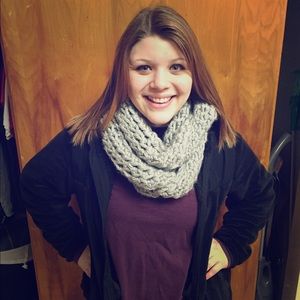 All colors of infinity scarves!