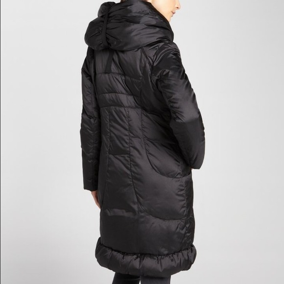 TAHARI Black Elissa Hooded Down Puffer Coat sz L - Picture 2 of 4