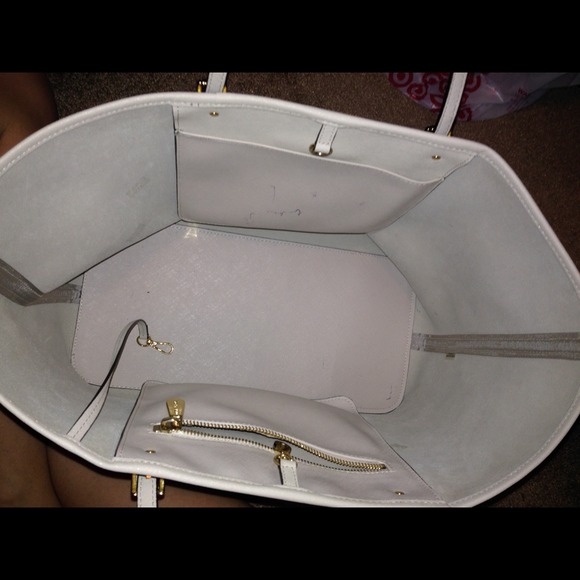 SOLD - Picture 3 of 4