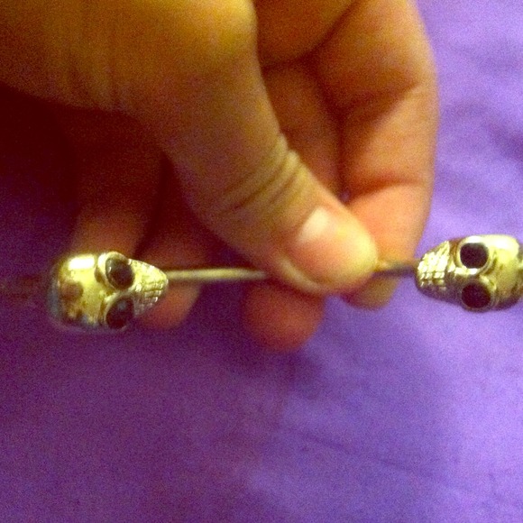 Metallic Skull Bracelet