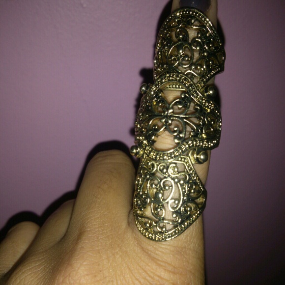 Finger Ring