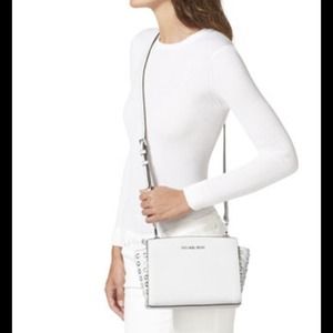 Michael Kors Bags - Michael Kors Crossbody Michael Kors Bags - Michael Kors Crossbody