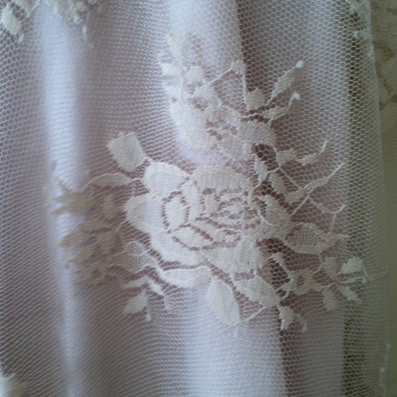 Going out top. Tank top with a lace overlay. - Picture 2 of 2