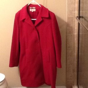 Red wool coat with darting