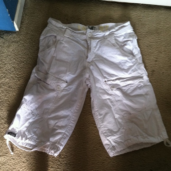 Men's white cargo shorts!