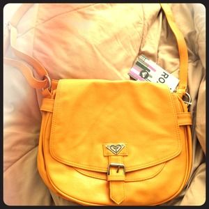 💢SOLD💢Roxy purse