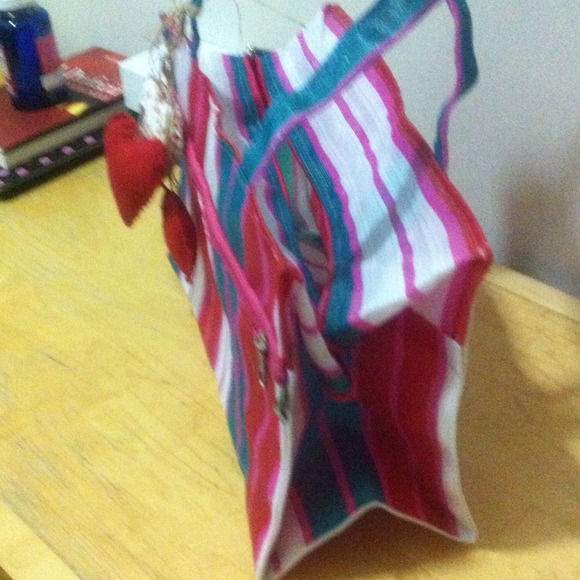 Handbag - Picture 4 of 4