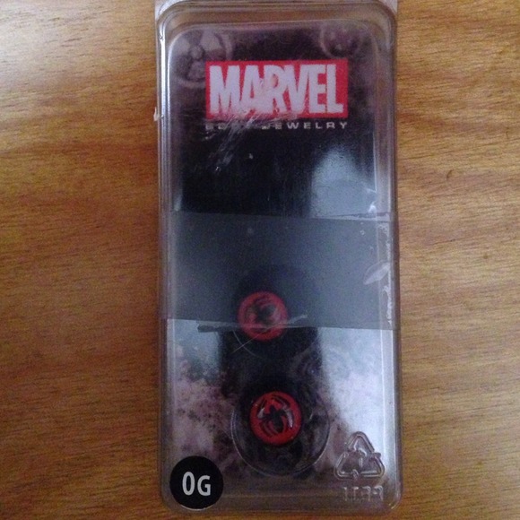 Spider-Man Plugs
