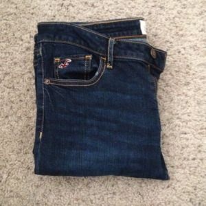 🔴REDUCED🔴 Hollister dark wash skinny jeans