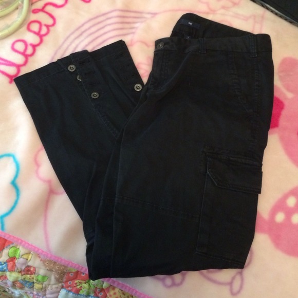 gap black cargo pants