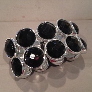 Dark red elastic bracelet