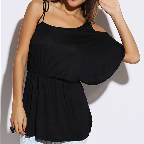 🔴sold sale reg 22.00 Black kimono sleeve TOP - Picture 2 of 3