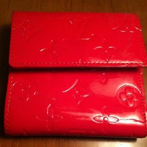 Pre owned louis vuitton small wallet