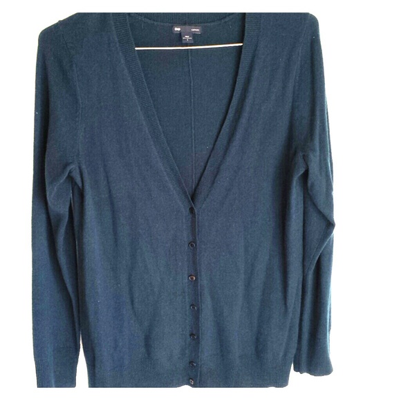 GAP Cashmere sweater