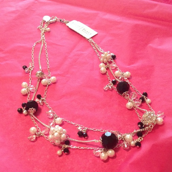 White House Black Market Necklace