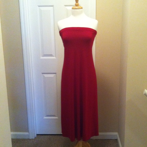 NOW REDUCED! Banana Republic Strapless Dress